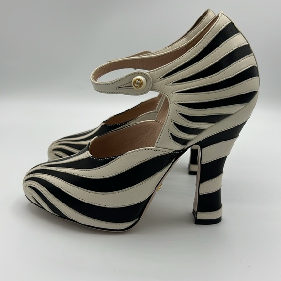 GUCCI LESLEY ZEBRA-INLAY MARYJANE WITH PEARLS PUMP HEELS SIZE 35 - Picture 3 of 10